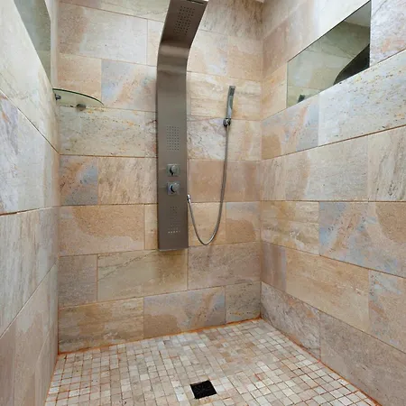 Piso Loft Tropical Doa